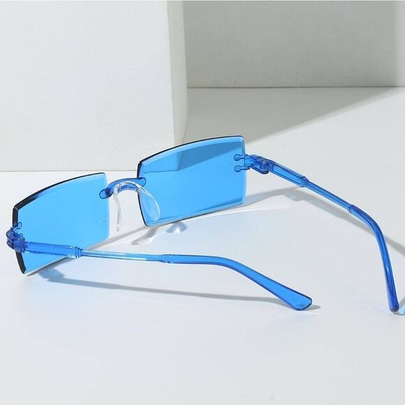 Unisex Stylish Blue Rectangular Sunglasses main image 8
